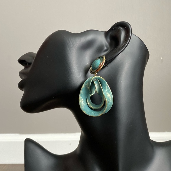Turquoise Beaded Hoop Earrings - Picture 1 of 3